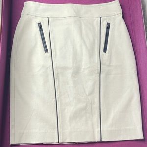 Tan Pencil skirt with front pockets